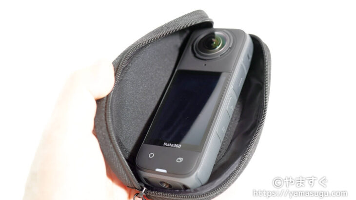 Insta360 X4の保護ポーチ